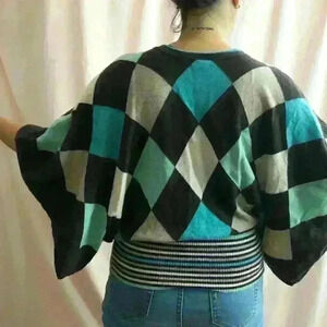 Benetton Kimono Cropped Wool  Top